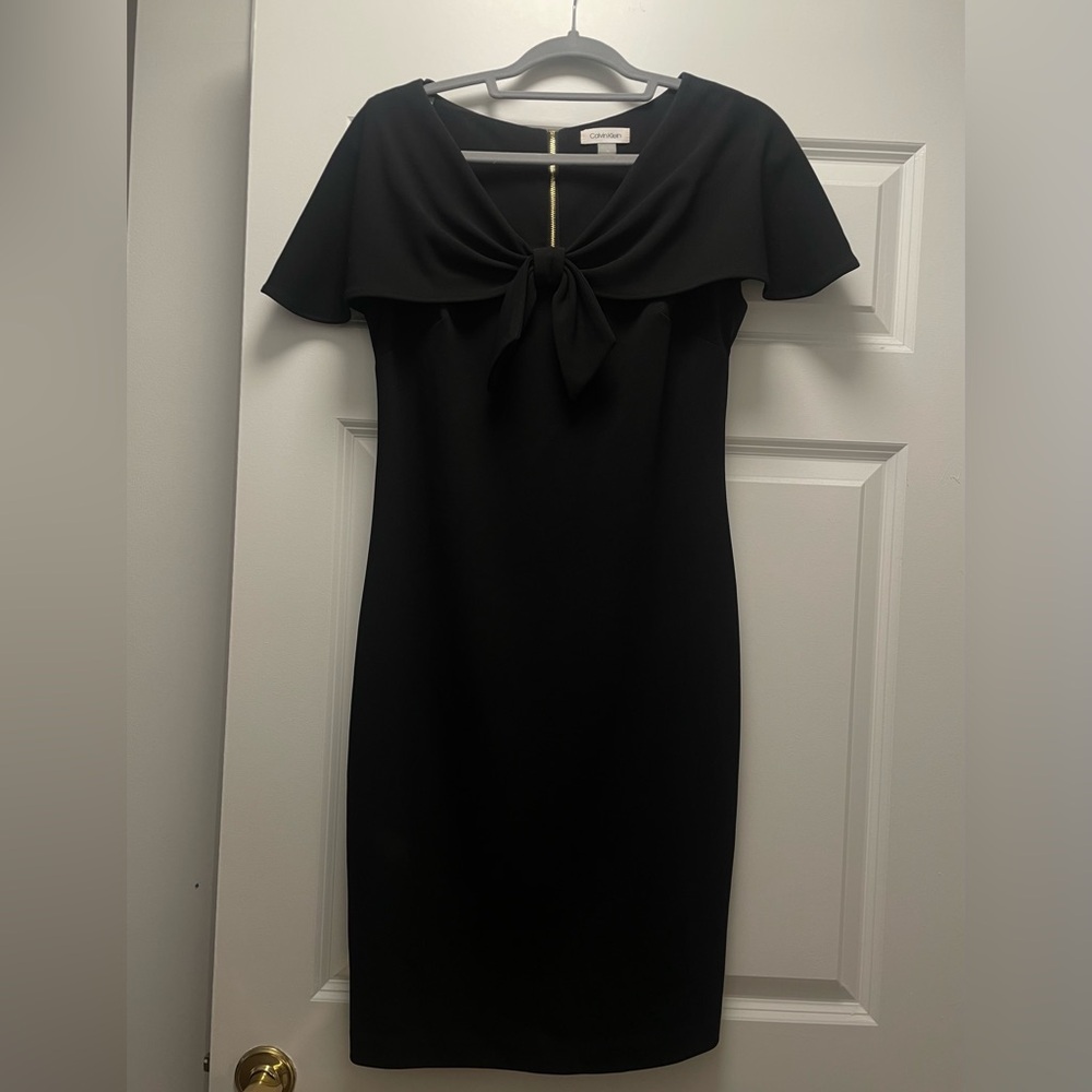 CALVIN KLEIN Black Dress
